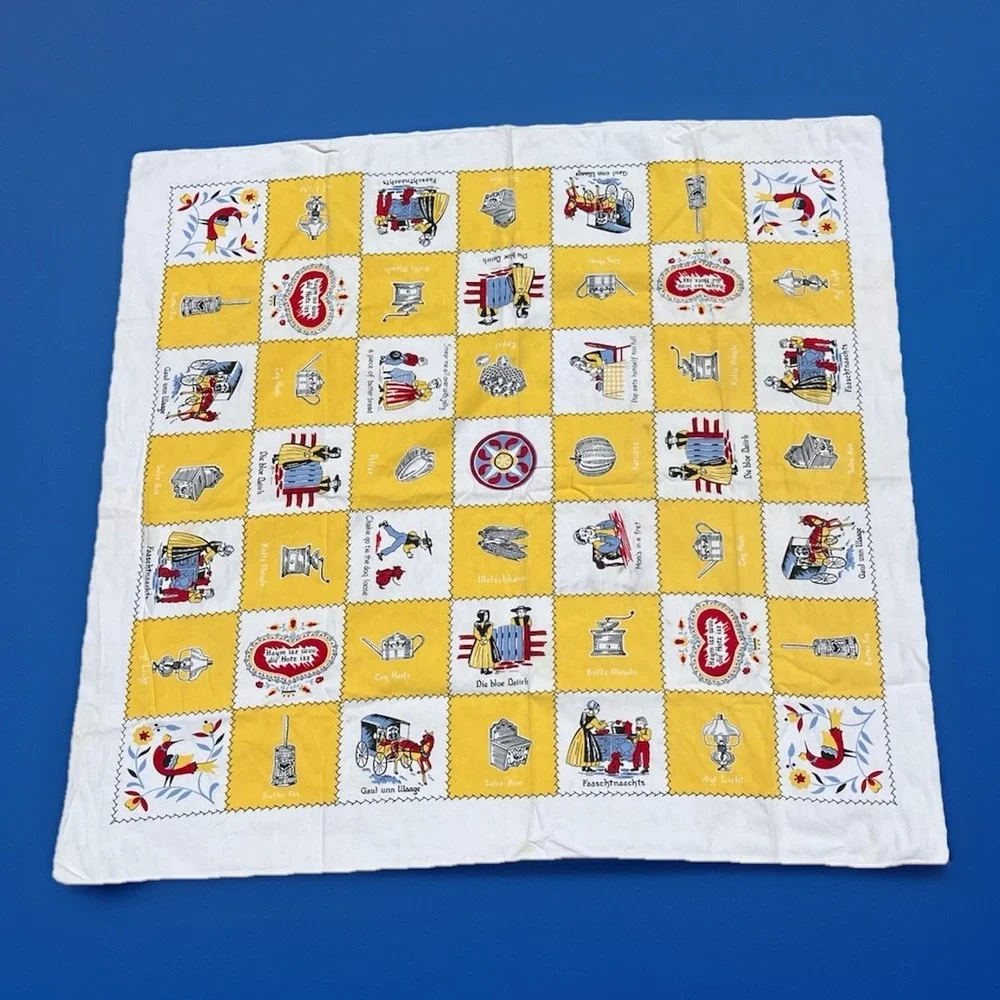 Vintage 1960s Cotton Checkered Tablecloth Pennsylvania Dutch German Amish 48x46